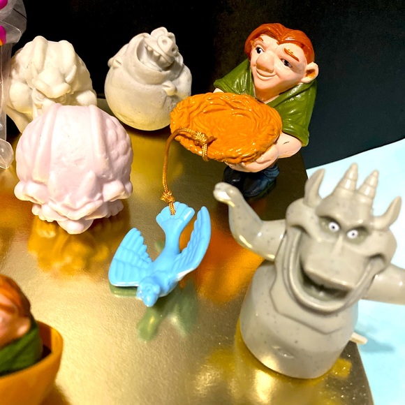 DISNEY VINTAGE 90s HUNCHBACK OF NOTRE DAME McDONALDS & BURGER KING TOY BUNDLE 10 - Picture 2 of 12